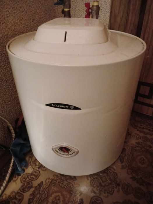 Бойлер продаю ,бу ,але був у використанні недовго