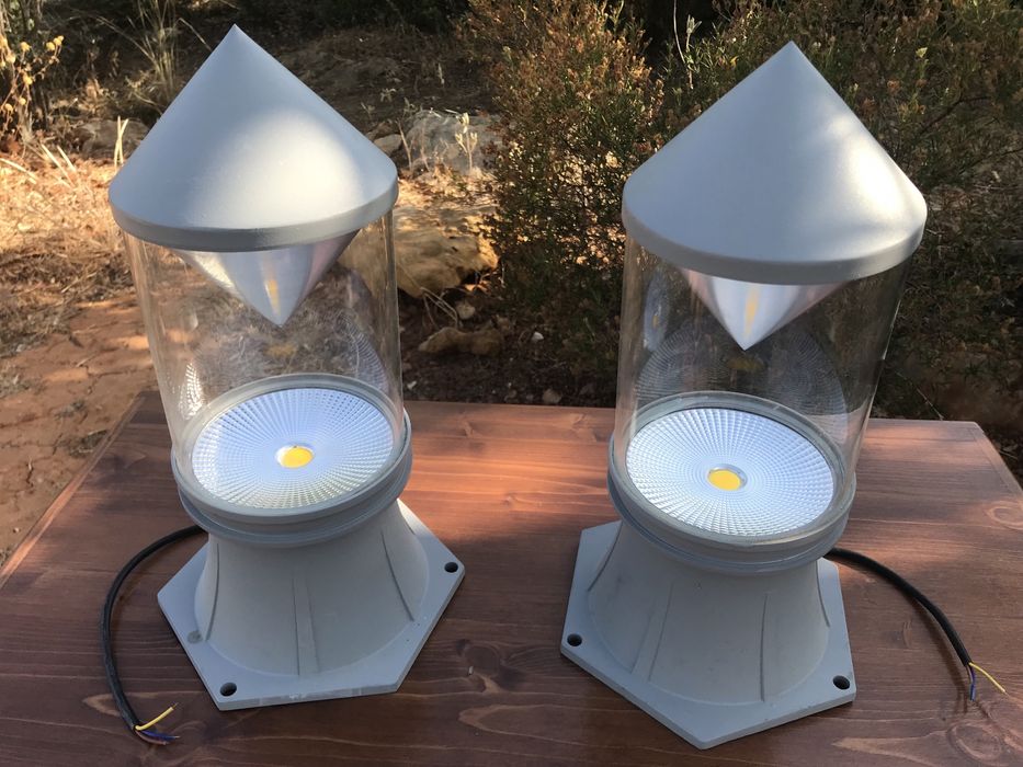 Iluminação exterior moderna LED 2 peças para casa ou jardim