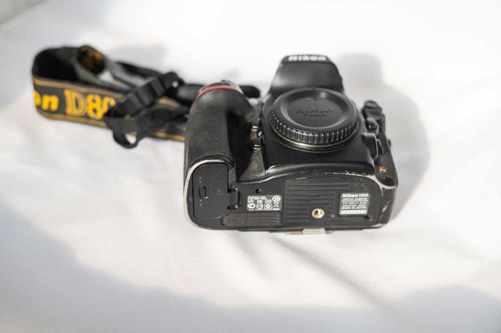Nikon D800 body | повнокадрова камера, перший власник