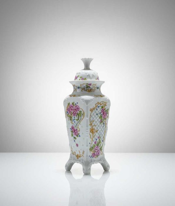 Conjunto de 4 peças de porcelana