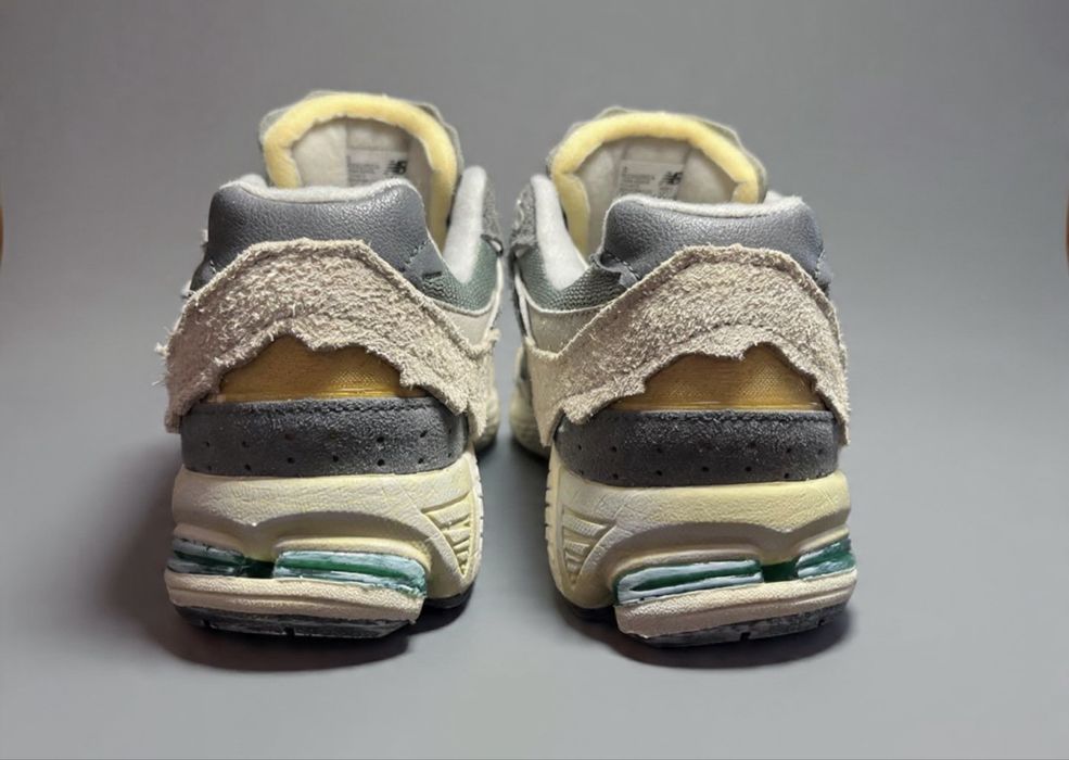 Buty New Balance 2002R