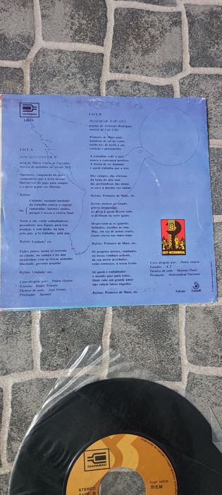 Vinil Single 7" Hino Da Intersindical / Primeiro De Maio Azul (197?)