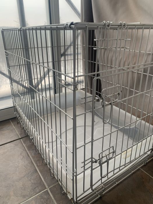 Клетка складная для собак с поддоном 76*62см