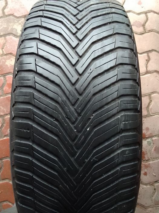 Opona wielosezonowa 235/55r19 MICHELIN 2023r