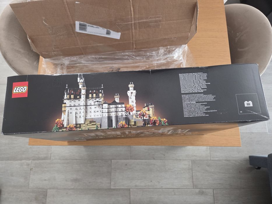 LEGO Architecture 21063 Neuschwanstein Castle