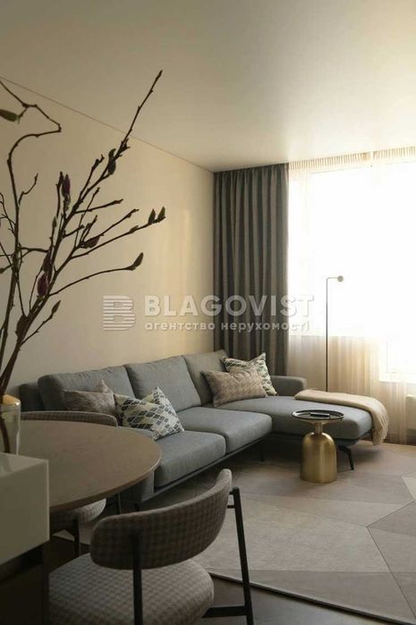 Продаж 2к квартира ЖК Новопечерська вежа Бойчука Михайла 41б Кіквідзе