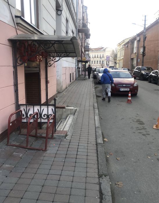 Нова ціна 350$ здається  приміщеня Бр.Русн. -І.Вільди