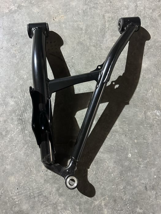 Yamaha Grizzly 700 передній  нижній лівий ричаг 2016-2024