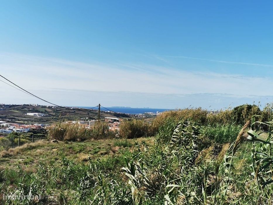 Terreno com amplas vistas para um projeto turístico!