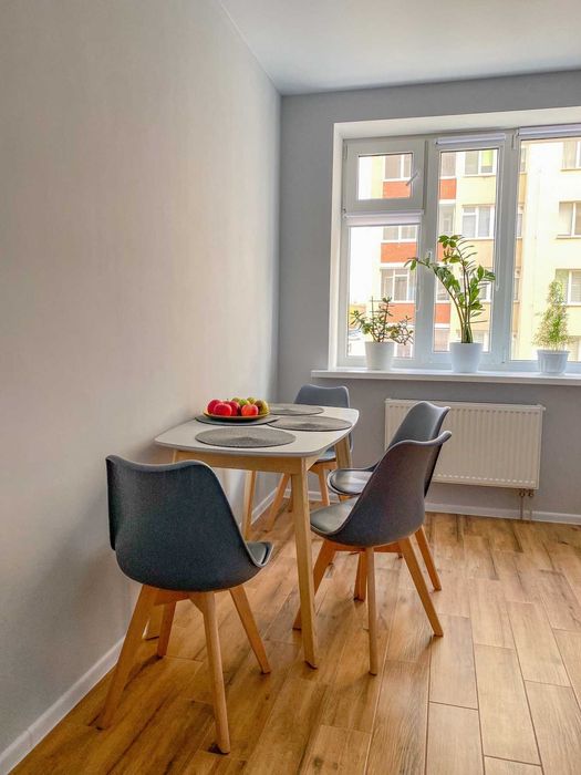 Терміново! Рауш біля Агори 1к з новим ремонтом та меблями!