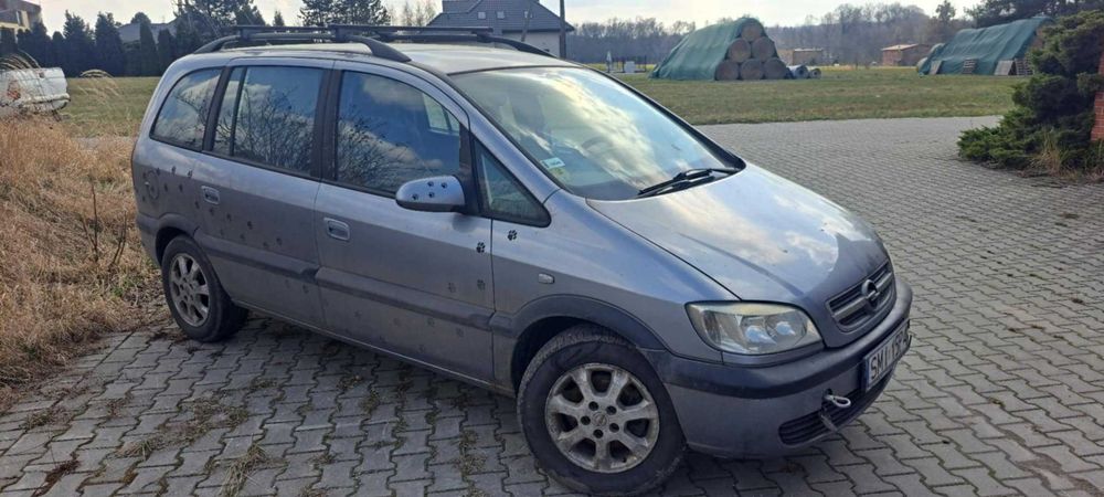 Opel Zafira 2.2 DTI 2003r.