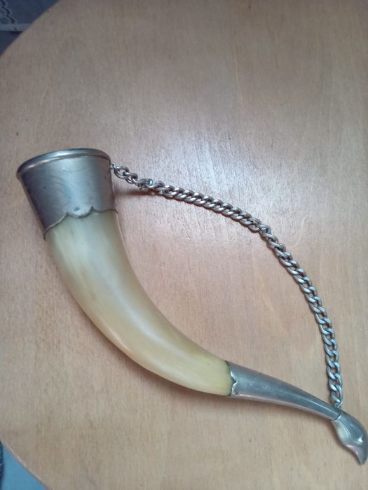 Старинный подсвечник.