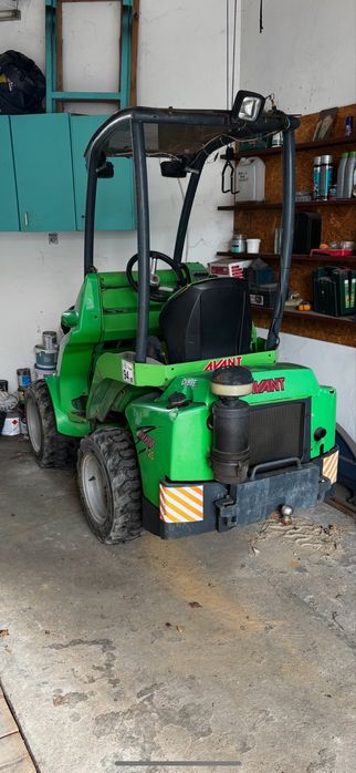 Mini ładowarka Avant 420 brutto