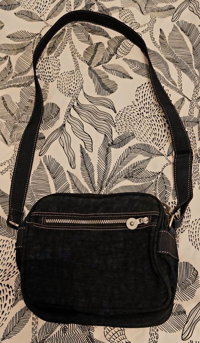 Mala senhora de ganga Névé Paris