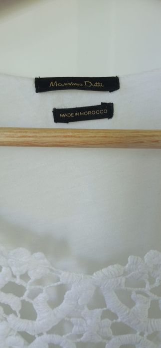 Biała sukienka z haftem Massimo Dutti xs