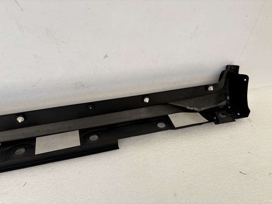 Toyota CHR C-HR I 1 16- listwa progowa prawa nakładka na próg prawy