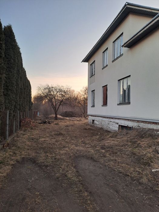 Продається будинок ( незавершене будівництво)
