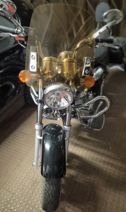 Keeway Superlight 125 – Estilo Custom Clássico (Muito Estimada)