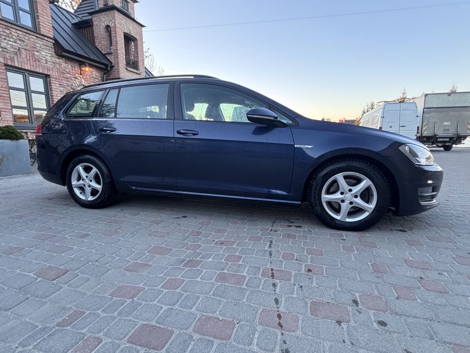 Volkswagen Golf VII