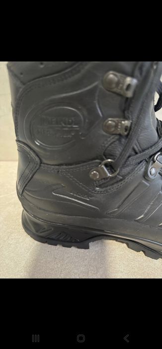 Botas Meindl modelo wi12-379€