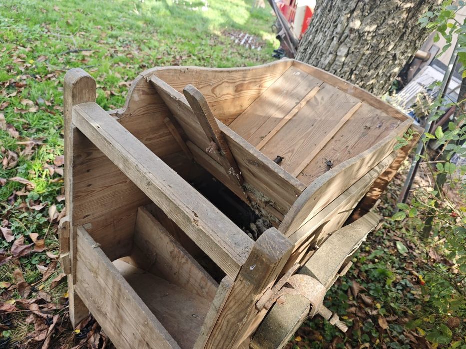 Wialnia młynek do zboża ,drewno ,