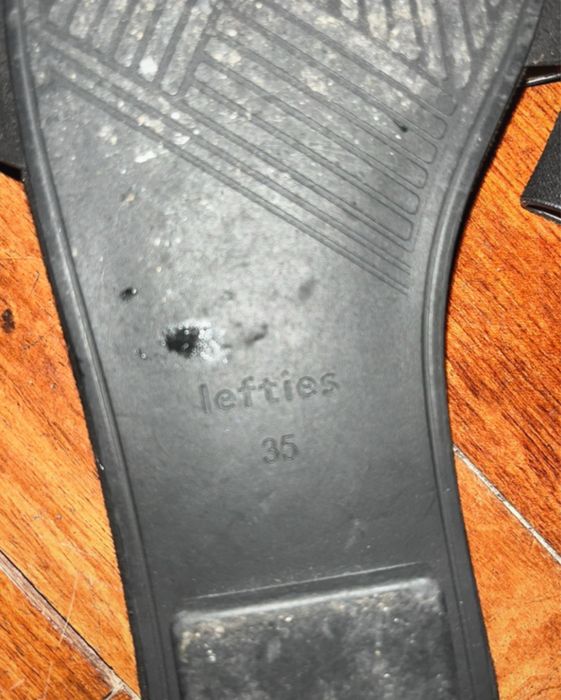 Sandalias Rasas Lefties