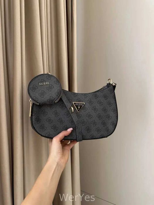 Стильна жіноча сумочка Guess Noelle Quattro