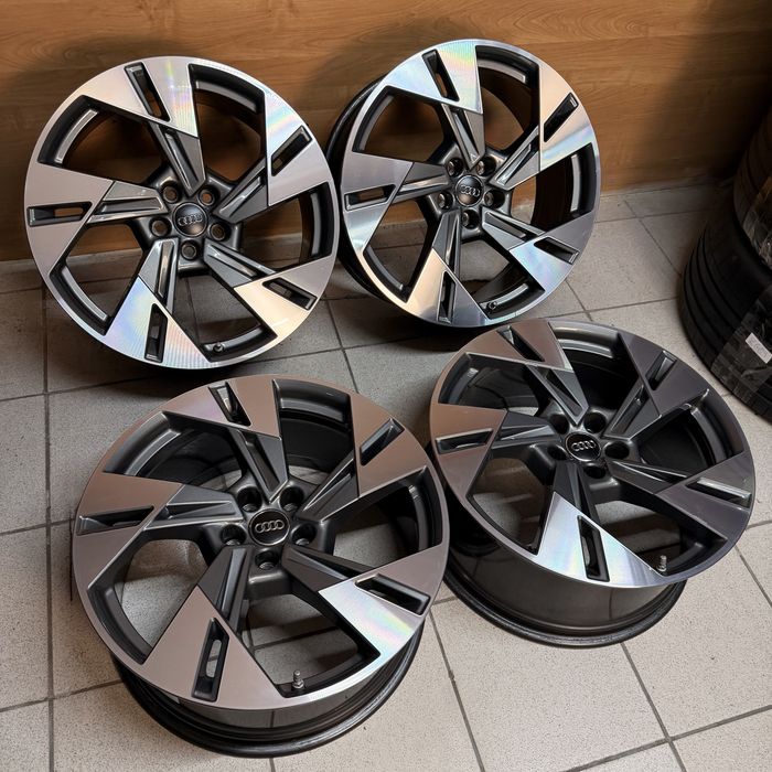 Оригінальні диски Audi R20 A6 Q5 Q7 Etron VW Touareg