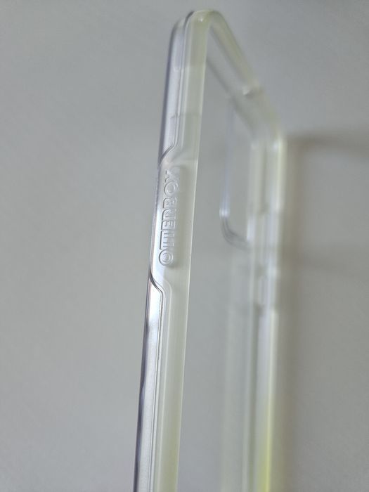 Capa OtterBox Symmetry Original

Samsung Galaxy S22+

| Como Nova