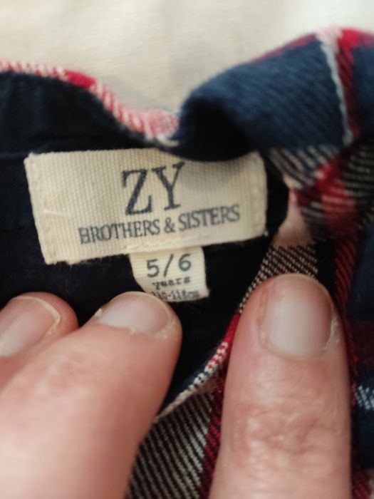 Vestido menina aos quadros