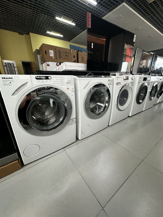 Пральна машина Miele W1 Німеччина  інверторна А+++ сотовий барабан