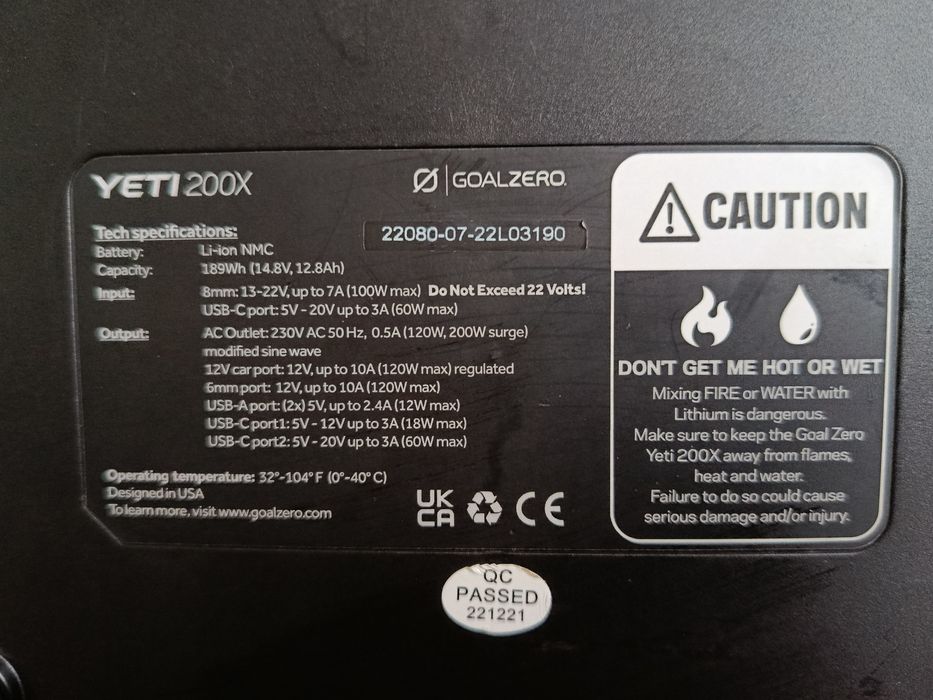 Зарядная станция zero yeti 200x