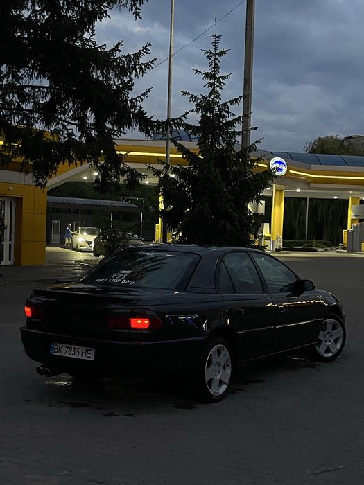 Opel omega b 1997 2.0 x20xev