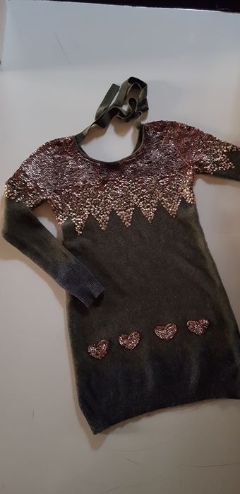 Tunika/długi sweter Twin set, z cekinami.