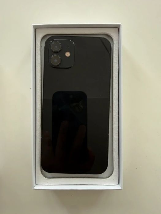 Iphone 12 preto normal