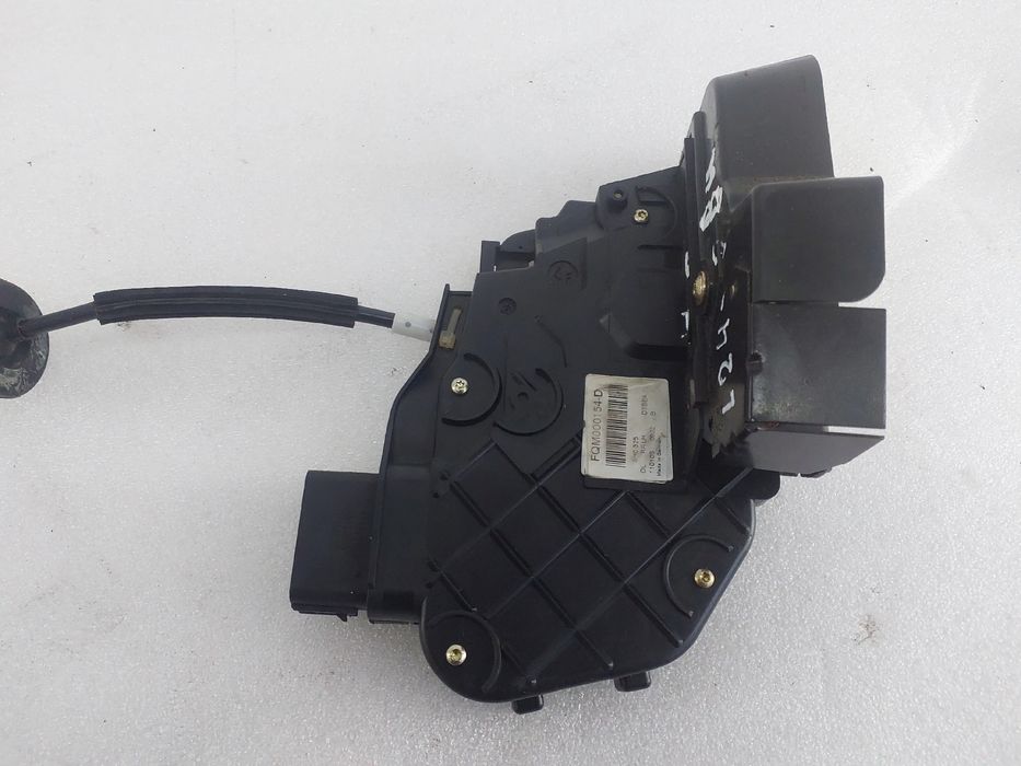 Fechadura / fecho porta trás esquerdo LAND ROVER Discovery III (L319)