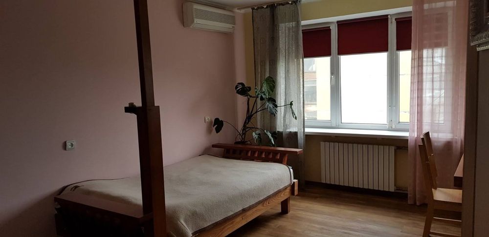 Продам 1 ком.кв. нач.ж/м.Солнечный.