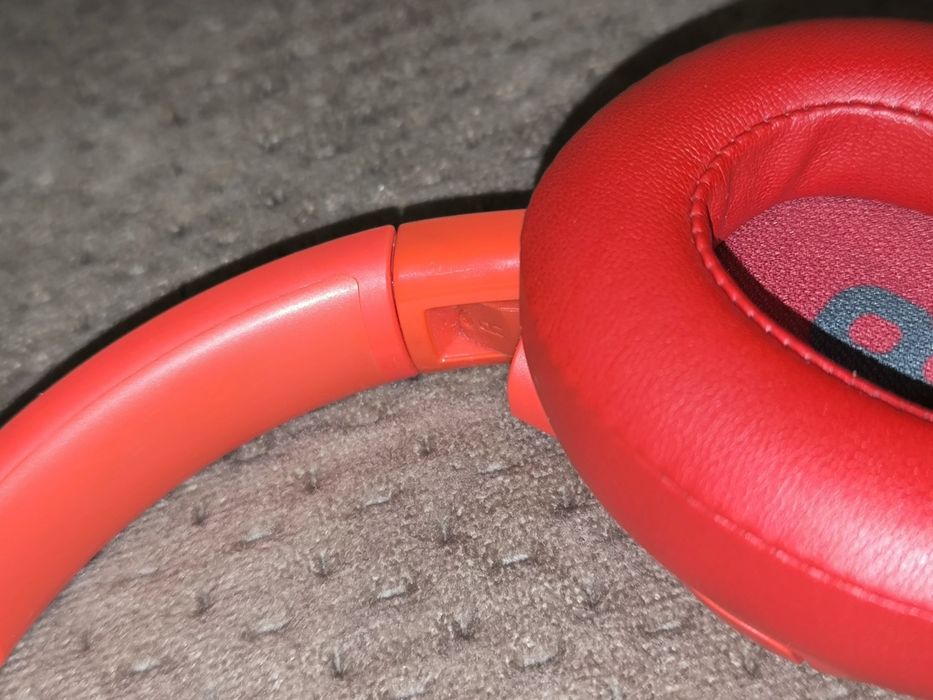 Навушники JBL Tune 750BTNC