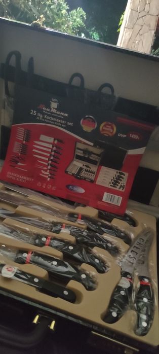 Faqueiro com 25 peças430226818455971841