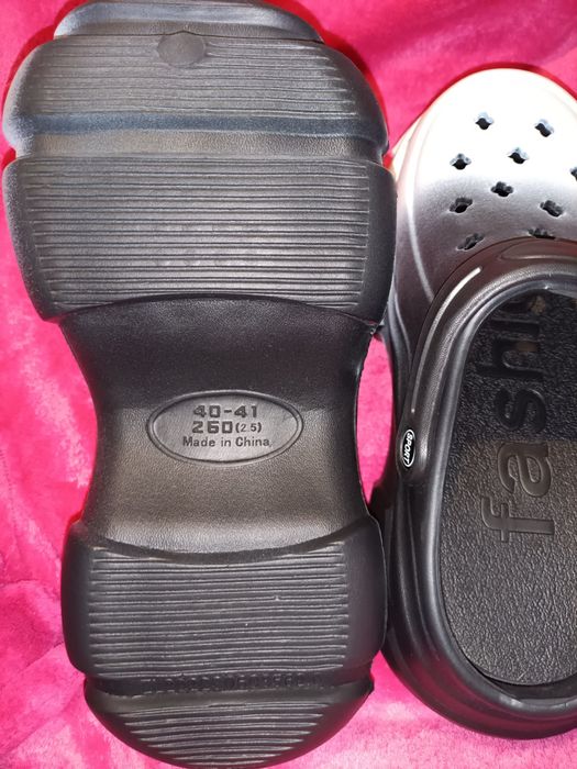 Жіночі сабо крокси