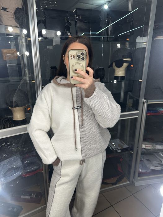 Жіночий Костюм Альпака