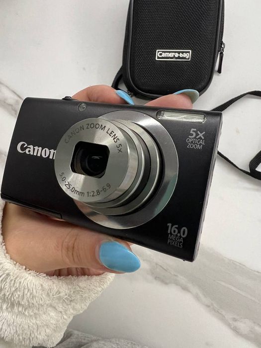 Цифровий фотоапарат Canon PowerShot A2300 (16.0 MP, 5x Zoom) + Чохол