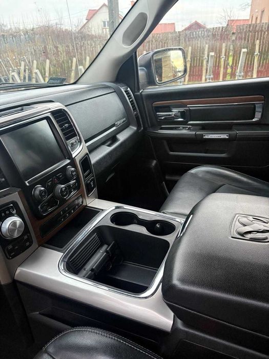 Dodge Ram 1500 Laramie 2016 bezwypadkowy