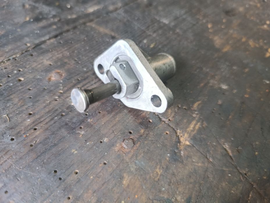 Napinacz Rozrządu Aprilia SX 125 18 - 21 silnika silnik części A4