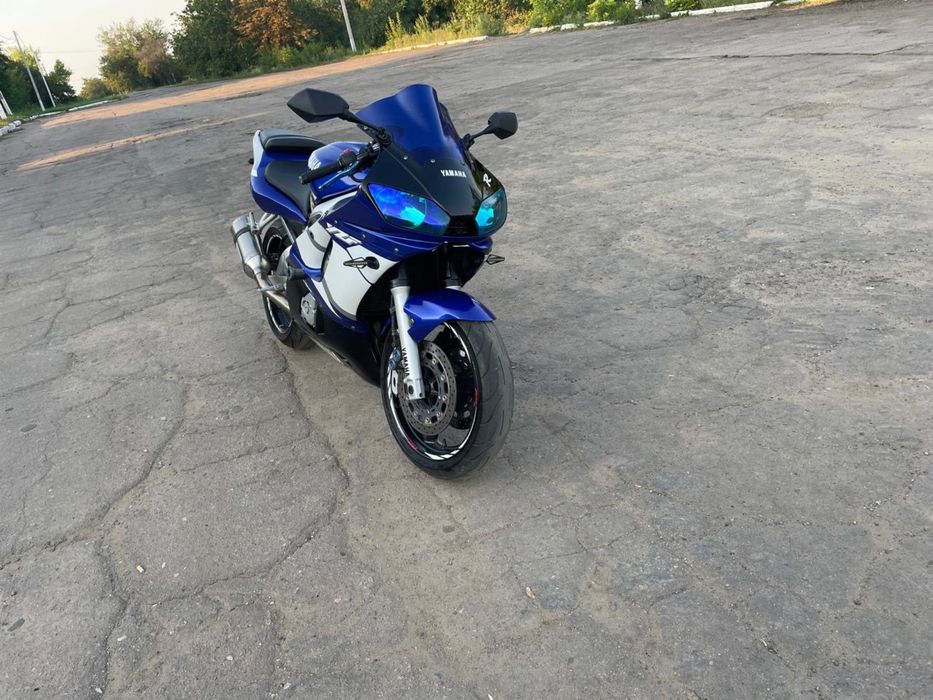 Продам мотоцикл Yamaha R6 с документами!