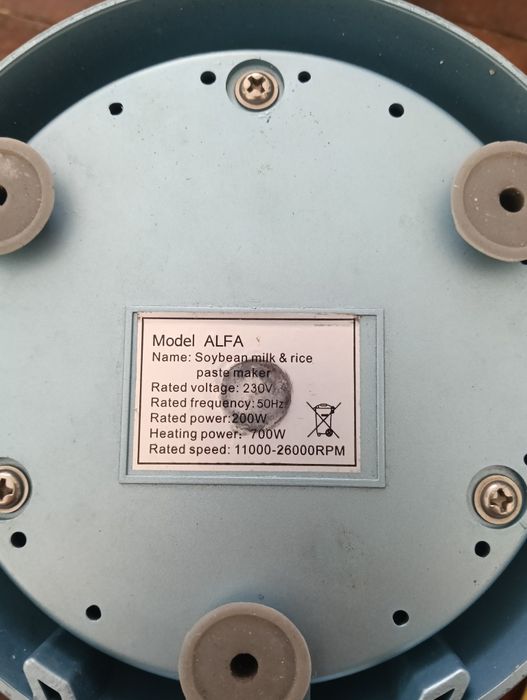 Máquina para fazer bebida vegetal