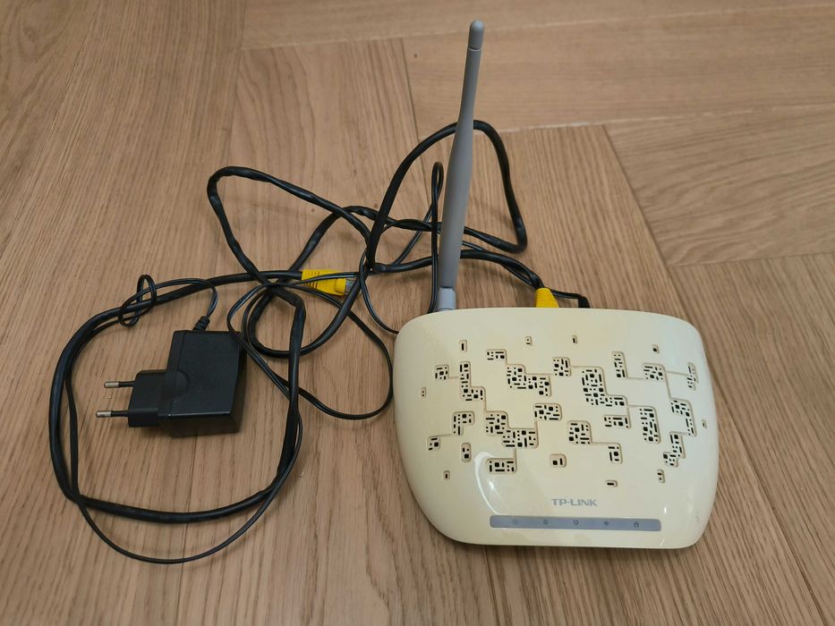 Wielofunkcyjny Access Point TP-LINK (Repeater, Bridge, Client) 150Mbps