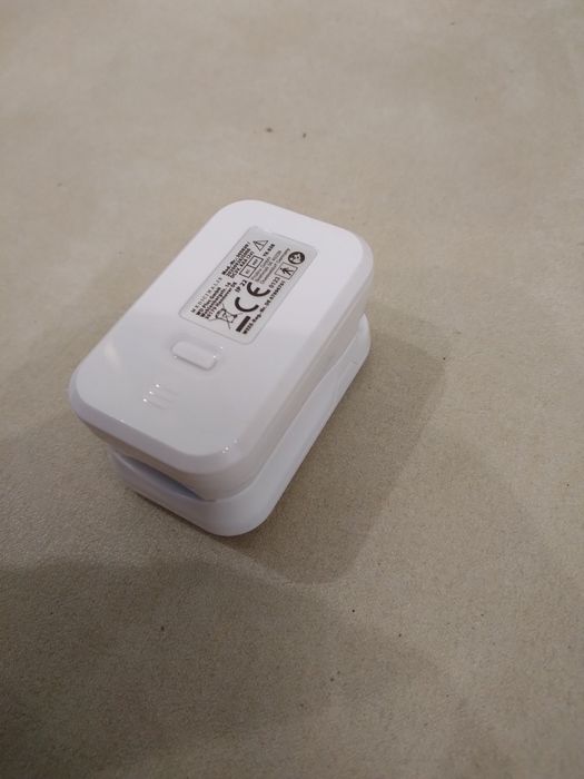 Пульсоксиметр на палець Medicinalis