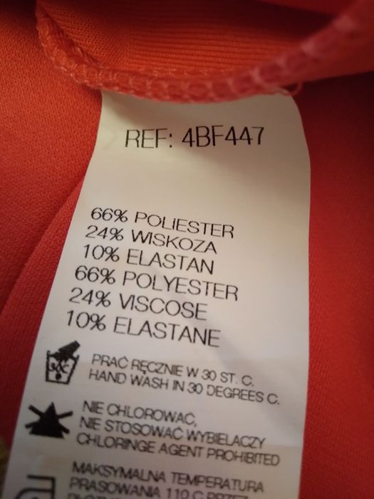 Elegancka sukienka  roz 44 Quiosgue