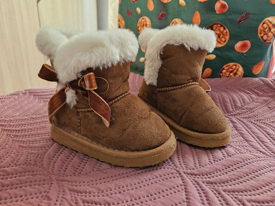 Botinhas com pelinho